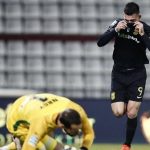 Ακάθεκτος: 4/4 "διπλά" με μηδέν παθητικό (vid)