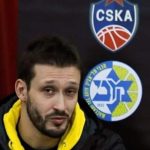 Ανανέωση της συνεργασίας με τον Αχιλλέα Παπαδημητρίου