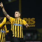 Ευχές και… μένουμε σπίτι από τον Βέλεθ (pic)