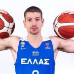 Οι ευχές της ΚΑΕ σε Φλιώνη και Εθνική (pic)