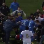 Ακόμα πέφτει… ξύλο (vid)