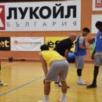 Αντίστροφη μέτρηση για το πρώτο φιλικό (vid)