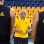‘Απαντες παρόντες