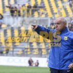 Αποφασίζει…