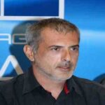 «Αποχωρώ από την προεδρία»