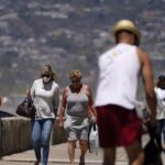 COVID-19:Τέλος η μάσκα υπό όρους στις Ηνωμένες Πολιτείες (vid)