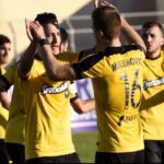 Δείχνεις τι θα ακολουθήσει…