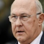 "Δεν υπάρχει θέμα εξόδου της Ελλάδας από το ευρώ"