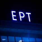 Διαδικτυακό "ξεκατίνιασμα" για δημοσιογράφους της ΕΡΤ