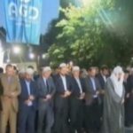 Φανατικοί μουσουλμάνοι έξω από την Αγία Σοφία