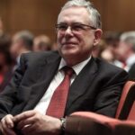 Ισχυρή έκρηξη τραυμάτισε τον Λουκά Παπαδήμο και τον οδηγό του! (pics)
