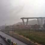 Ιταλία: Κατέρρευσε γέφυρα λίγο έξω από την Γένοβα – Φόβοι για νεκρούς