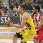 Καλύτερος νέος παίκτης ο Βεζένκοφ