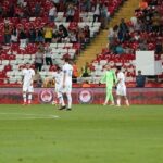 Κατώτερη των περιστάσεων…