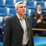 Ξαφνικά Κουτσονίκας στο βόλεϊ