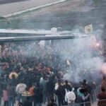Λαοθάλασσα στο αεροδρόμιο! (pics)
