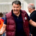 "Με φανέλα του ΠΑΟΚ ο βοηθός"