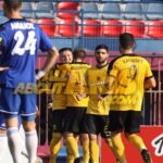 Με μαύρα περιβραχιόνια ο Αιγινιακός με τον ΑΡΗ