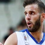 "Με τον Μπουρούση τσακωνόμαστε όλη τη χρονιά, μετά πάμε για φαγητό"
