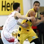 MVP ο Γουότερς