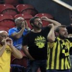 Ούτε στην Τιφλίδα μόνος του