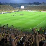 Περιμένει τα λόγια να  γίνουν πράξεις