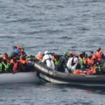 Τέσσερις νεκροί και 30 αγνοούμενοι από ναυάγιο πλοιαρίου στη Χίο