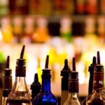 Με ταυτότητα πλέον το αλκοόλ σε περίπτερα – Αυστηρές ποινές για για όσους προμηθεύουν ανήλικους (vid)