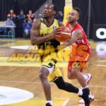 «Τσεκάρει» Κάμινγκς και Τζένκινς