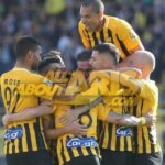 "Βάζει" ξανά το σοβαρό του πρόσωπο