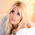 Χώρισε και τα…πέταξε η Φαίη (pics)