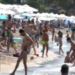Ο καύσωνας έφερε εξόρμηση και μποτιλιάρισμα για τους Θεσσαλονικείς (vid)
