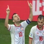 “Γκάφα” στην άμυνα, ισοφάρισε ο Πάντεφ (vid)
