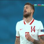 Η Πολωνία απείλησε πρώτη στη Σεβίλλη (vid)