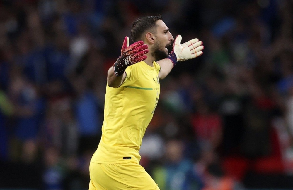 Ο Ντοναρούμα διαψεύδει ότι οι Ιταλοί είχαν ζητήσει πριμ πριν τον «τελικό» με τη Βοσνία