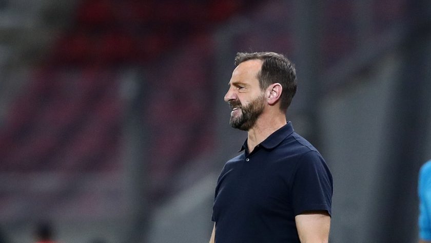 Ο Μάντζιος κάνει ντεμπούτο στην Ευρώπη!