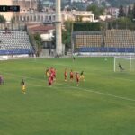 Ρουμάνος τερματοφύλακας σκόραρε με εκτέλεση φάουλ στο 86′! (vid)