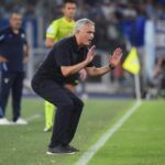 Ρόμα: Οργή Μουρίνιο για διαιτησία και VAR