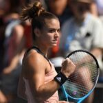 «Σίφουνας» η Σάκκαρη στους «16» του US Open (vids)