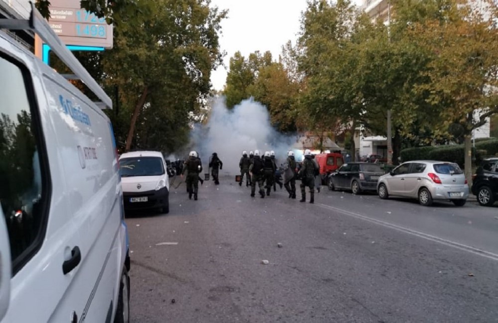 Μία σύλληψη για τα επεισόδια έξω από την Τούμπα (vid)