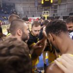 Με όλους τους διαθέσιμους καλαθοσφαιριστές στην Αθήνα