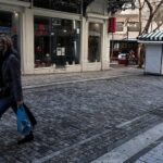 Αλλάζει το ωράριο στα καταστήματα