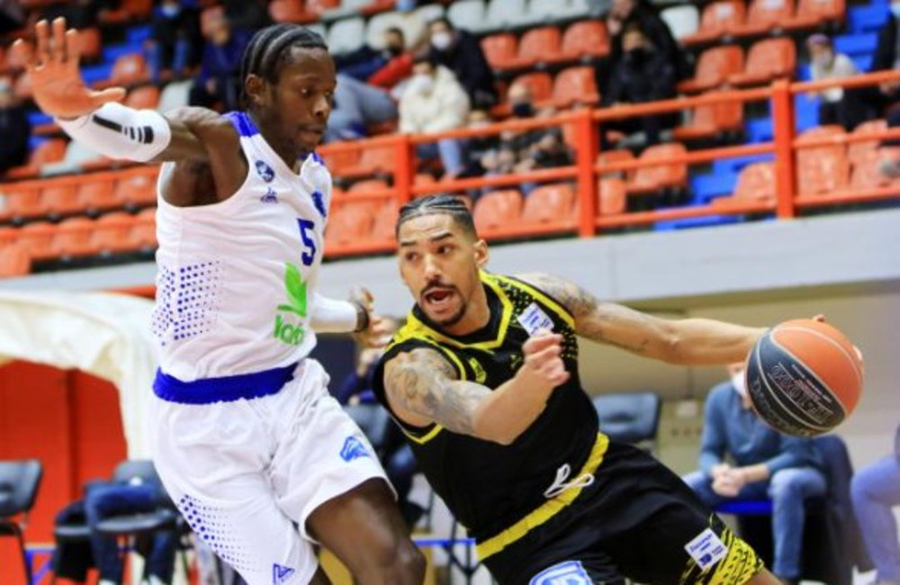 Τα highlights από τον αγώνα του ΑΡΗ στην Λάρισα (vid)