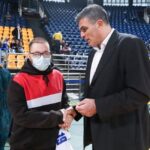 Το δώρο της ΚΑΕ ΑΡΗΣ δια χειρός Ρωμανίδη στον ξάδερφο του Άλκη (pic)