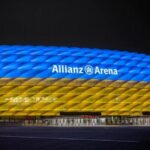 Στα χρώματα της Ουκρανίας το γήπεδο της Μπάγερν