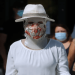 «Πέταξε» την μάσκα και πήγε στο γυμναστήριο η Ιωάννα (pics)