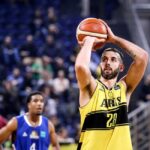 Σε συζητήσεις με Γιάνκοβιτς, μετά τη δικαίωση του στην FIBA για 35.000 ευρώ
