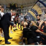 Ο Ζούρος ζαλίστηκε από την ήττα και έκανε παράπονα για την διαιτησία! (vid)
