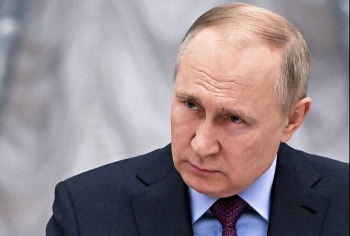 Tι απαντά ο Πούτιν για την πιθανότητα συνάντησης με Ζελένσκι