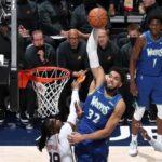 NBA Top 10: Τους πήρε παραμάζωμα ο Τάουνς